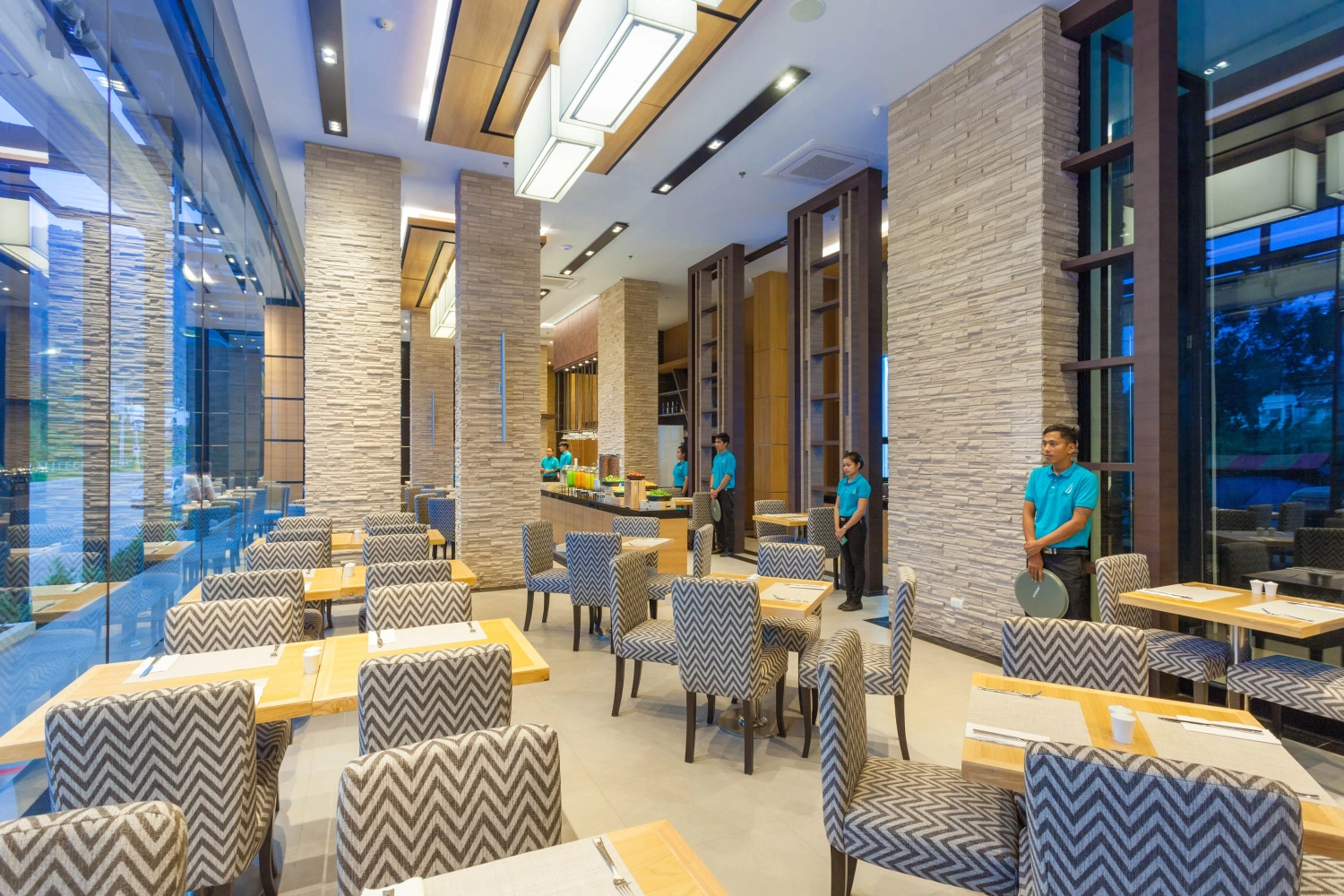 Marine Restaurant & Bar